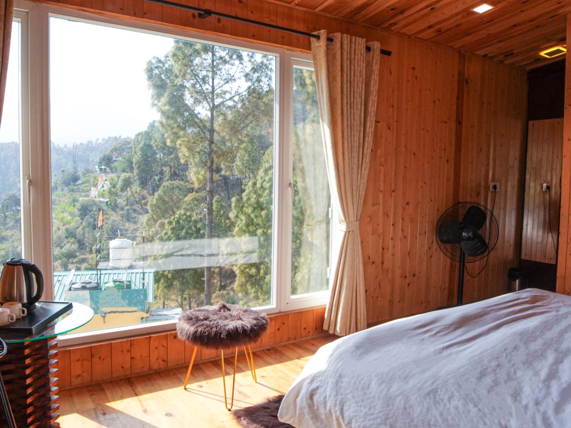 Отель Thehimalayanliving Whistling Pines Муктешвар Экстерьер фото